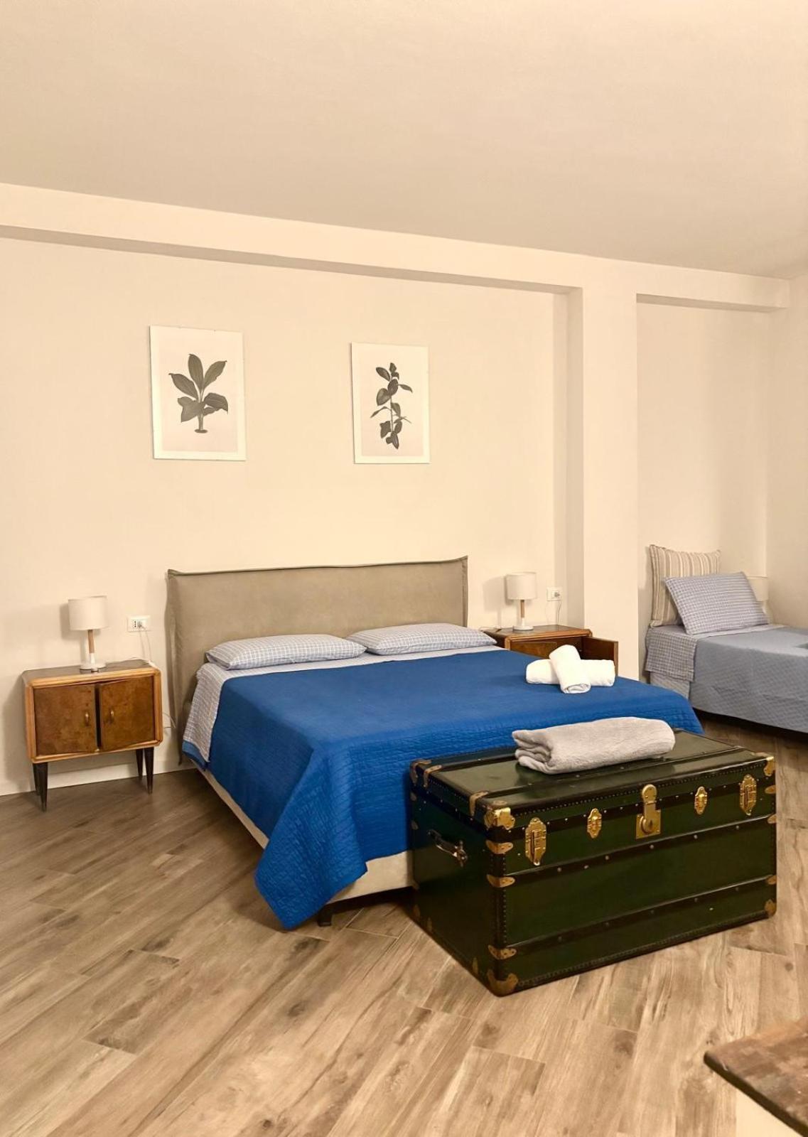 Lu.Lu Suite And Rooms Пьяченца Экстерьер фото
