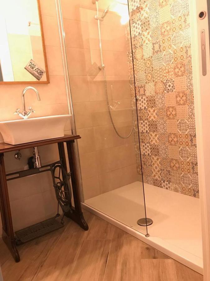 Lu.Lu Suite And Rooms Пьяченца Экстерьер фото
